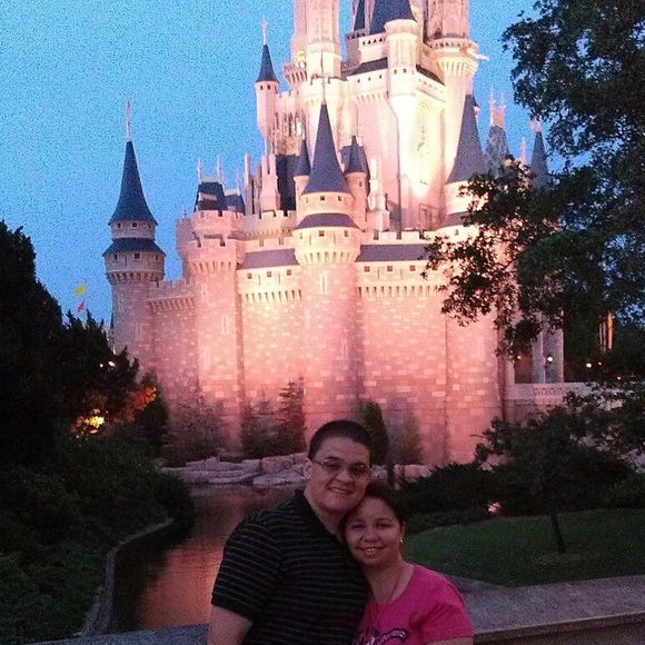 Meet your Posher, Carlos - Picture 1 of 1